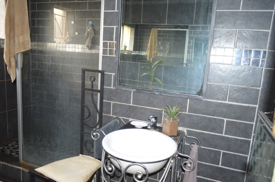 3 Bedroom Property for Sale in Meiringspark Ext 4 North West